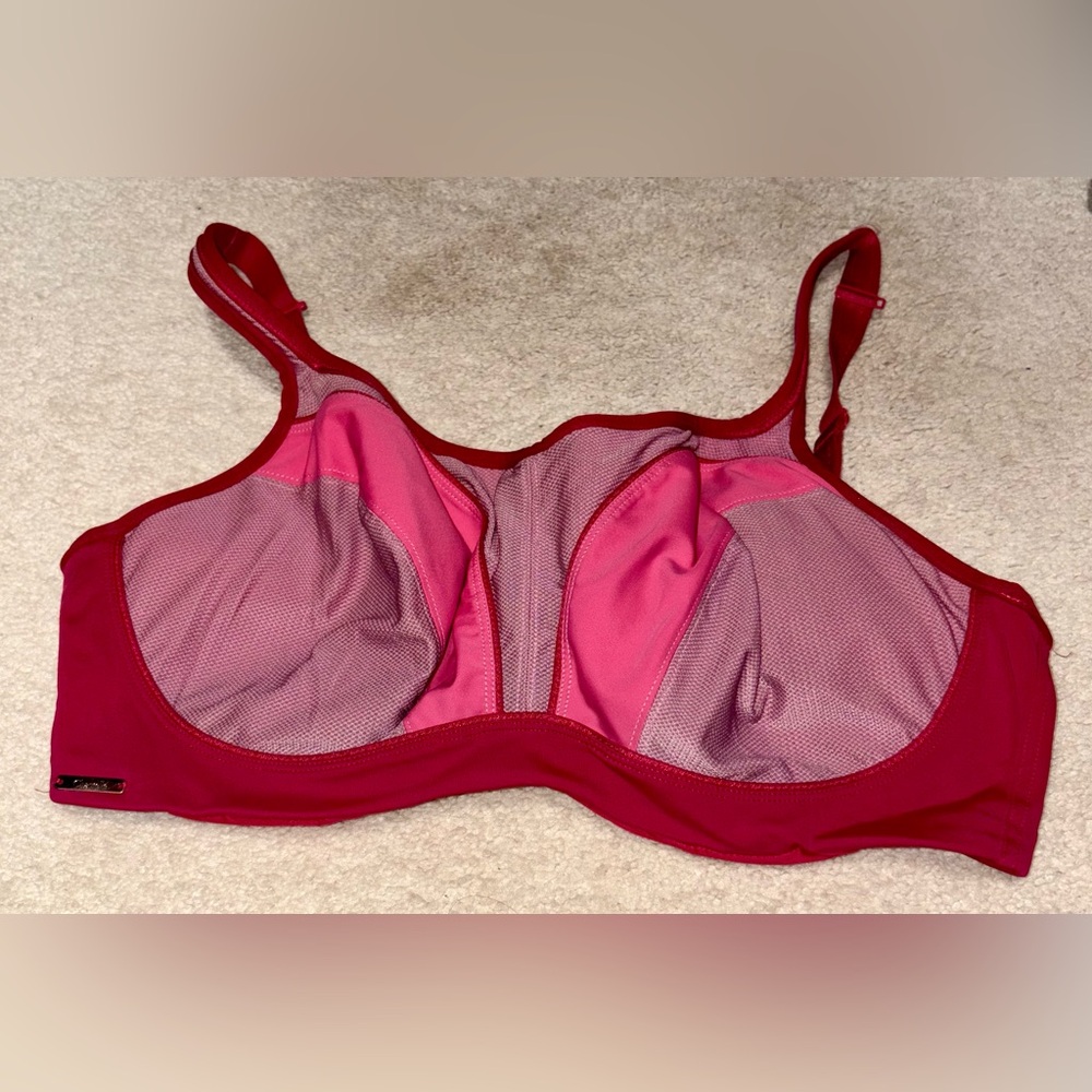 Chantelle Women's Pink Bra 38DDD